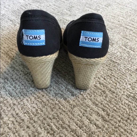 Tom’s Wedge Canvas Peep Toe Sandals - Picture 6 of 7